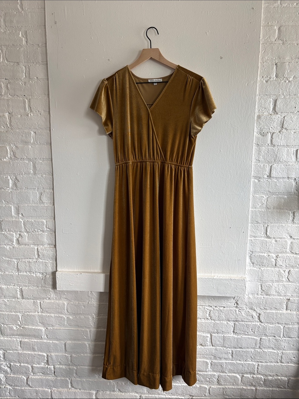 Mustard V-Neck Maxi Dress - Elegant Casual Velvet